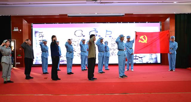 传承红色基因  牢记初心使命我院举办“不忘初心、牢记使命”“十一书”情景剧朗诵比赛