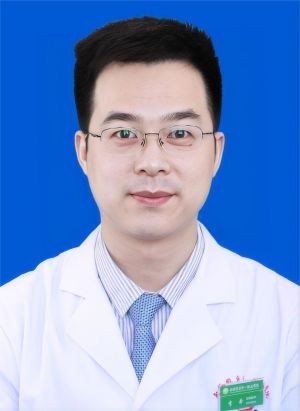 李奔
