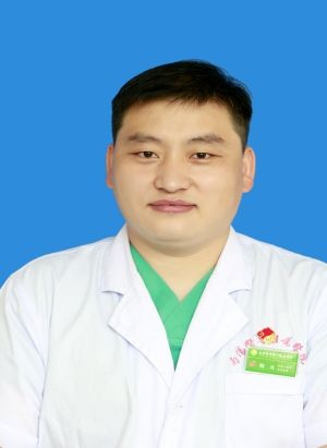 胡泊